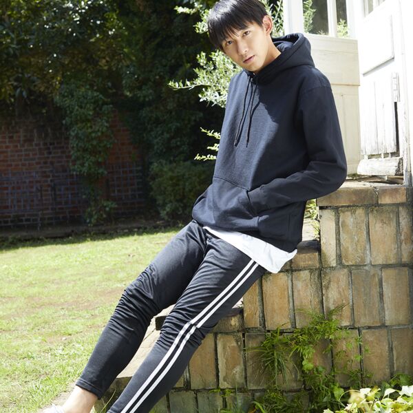 Gildan Heavy Blend Hooded Sweatshirt Thumbnail